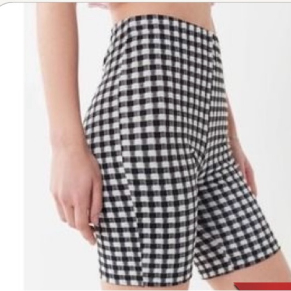 ❌SOLD ON DEPOP❌ Urban Outfitters Kimmy Gingham Biker Shorts High Waisted